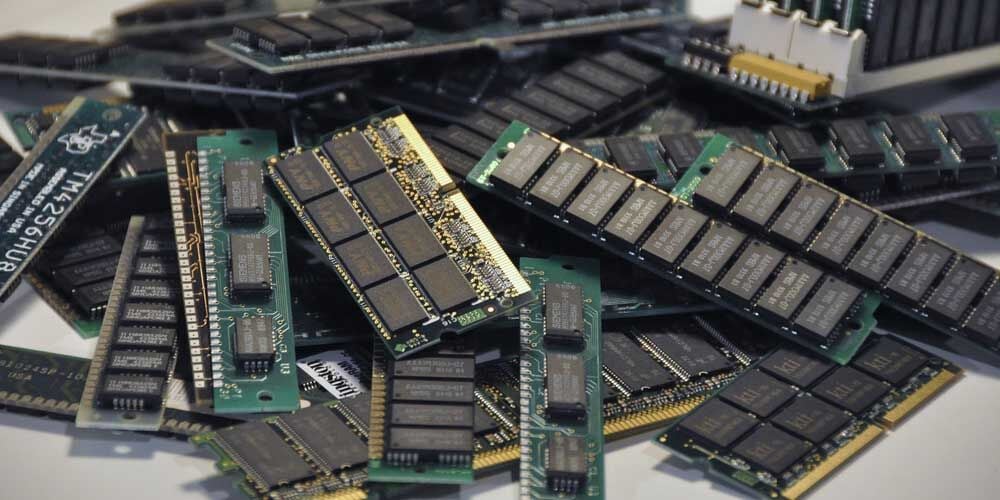 RAM’deki Hertz (Hz) Ne İfade Eder? | RAM Frekansı, Türleri ve Öneriler (2025 Rehberi)