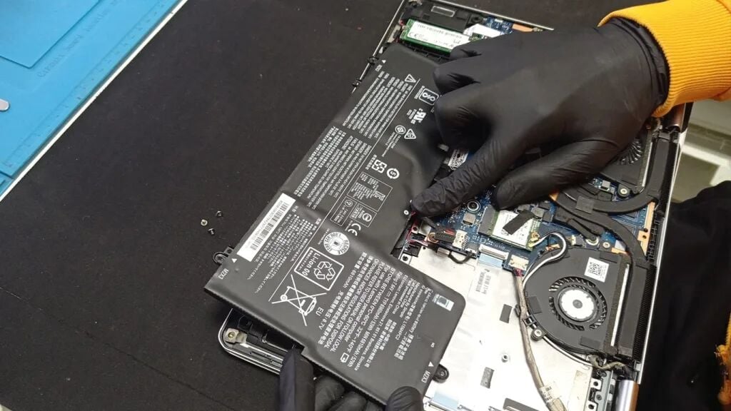 Asus Laptop Batarya Alırken Nelere Dikkat Edilmelidir?