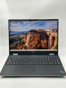 Dell 7680 | İ9 1385Ohx, Rtx 5000 Ada, 1tb SSD, 16inch FHD, 64 GB DDR 5